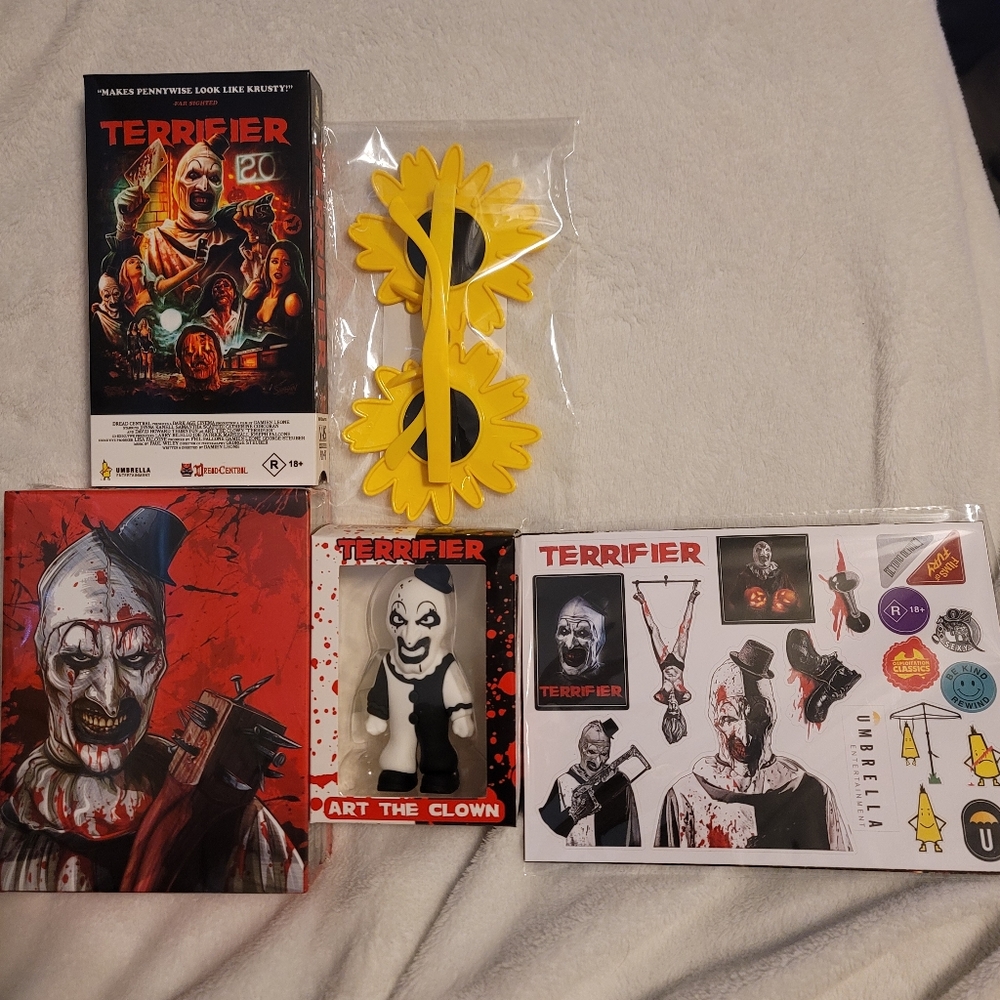 Terrifier Collector's set